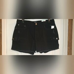 TIME AND TRUE HIGH RISE RELAX FIT BLACK SHORTS SIZE 18